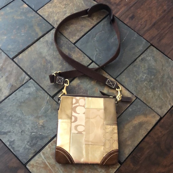 Coach Crossbody Bag - Picture 2 of 4
